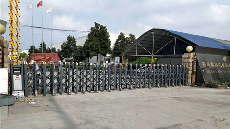 伸縮門系列榮耀3號入駐——荊州市祥達(dá)機(jī)械制造有限公司